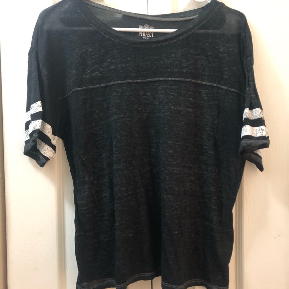 Super soft charcoal t shirt